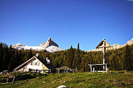 Malga Federa outside