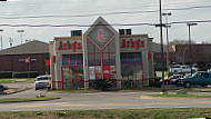 Arby's outside