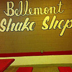 The Bellemont Shake Shop inside