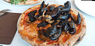 Pizzeria Piazza Garibaldi food