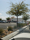 In-n-out Burger outside