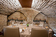 Caveau Des Arches food