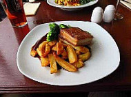 Fox And Hounds food