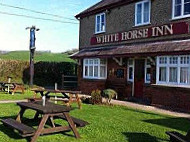 White Horse Inn inside