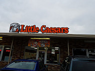 Little Caesars Pizza outside