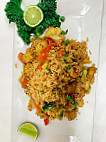 Aroma Royal Thai Cuisine food