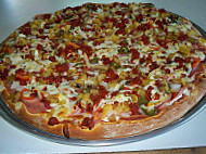 Alfernos Pizza food