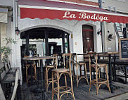 La Bodega inside