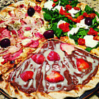 Le Volpi L'Arte Della Pizza food