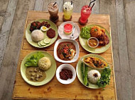 Warung Sentosa food