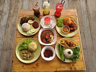 Warung Sentosa food