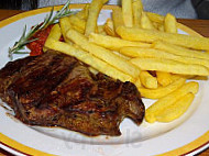 MAREDO Steakhouse food