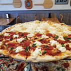 Frank's Pizzeria food