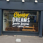 Cheesy Dreams outside