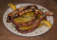 Yianni's Seafood Greek Cuisine food