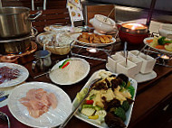 Fondue House food