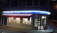 La Douzaine outside