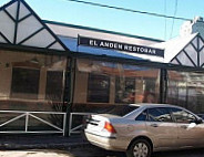 El Anden Restobar outside