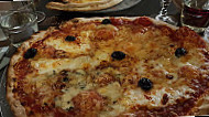 Pizzeria Robert food