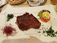 Restaurant Golsch food