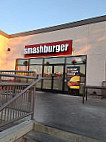 Smashburger outside