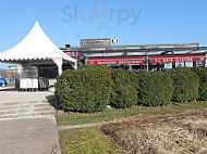 Brasserie Du Parc De Gerland outside