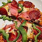 Boston Pizza food