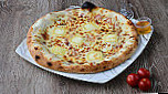 O'pizza 95 food