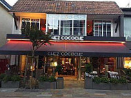 Chez Cocoche outside