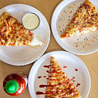 Peter Piper Pizza food