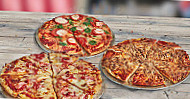 Domino's Pizza Alaunstrasse food