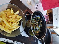 Breizh y Moules food