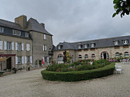 Le Manoir de Trouzilit food