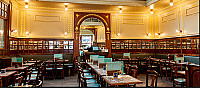 Greenwich Cafe inside