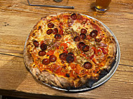 Max's Coal Oven Pizzeria food