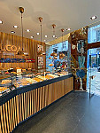 Pastelaria Alcoa inside