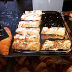 Croissanterie food