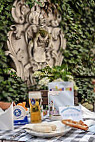 Hofbräuhaus food