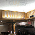 Maru Ramen inside