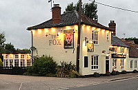 The Shaddingfield Fox outside
