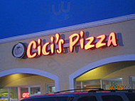 Cici's Pizza outside