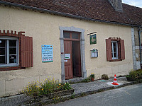 La Ferme Auberge outside