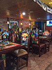 Los Magueyes Mexican inside