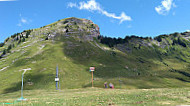 Lac Du Nyon inside