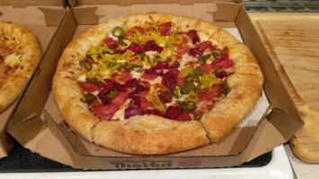 Pizza Hut food