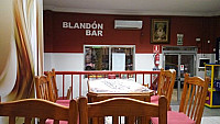 Blandon Bar Restaurante inside