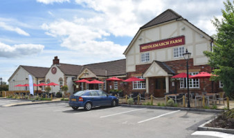 Middlemarch Farm, Dining Carvery inside