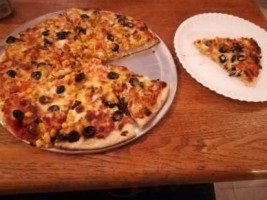 Sugar Pine Pizza food