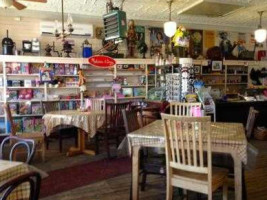 Robie's Country Store inside