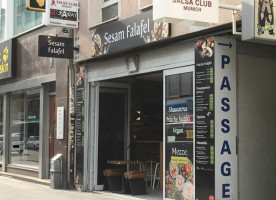 Sesam Falafel inside